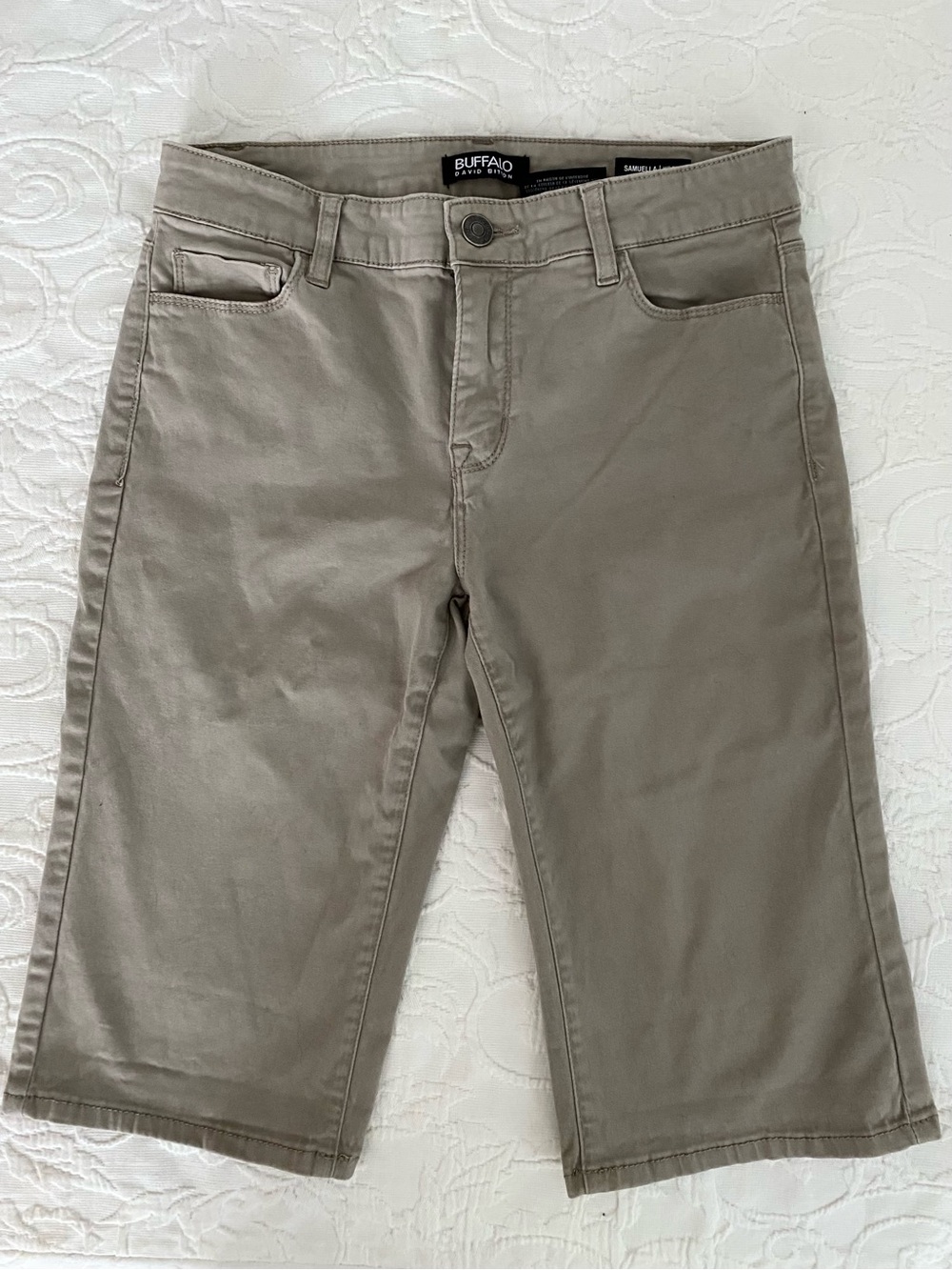 Buffalo David Bitton Bermuda Shorts Mid Rise 4/27